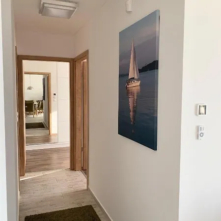 Admiral Luxury V. Apartman 아파트 *